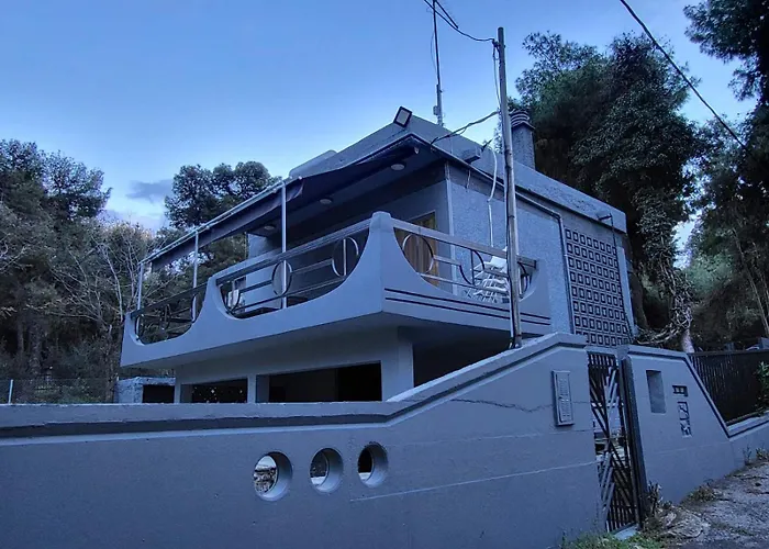 Dilion Guest House